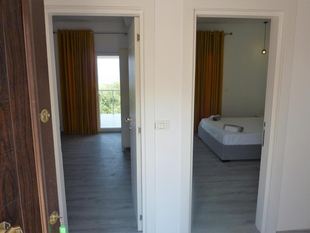 Aria Himare